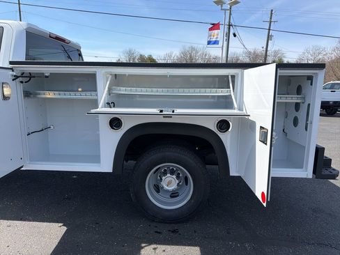 New 2026 Chevrolet Silverado 3500 W/T w/ WT Convenience Package AWD/4WD image 4