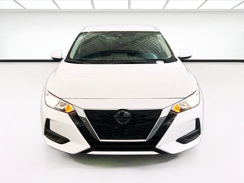 Used 2023 Nissan Sentra SV FWD image 2