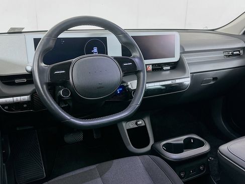 Used 2024 Hyundai Ioniq 5 SEL image 18