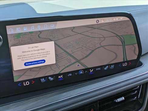 New 2025 Chevrolet Suburban Premier image 14