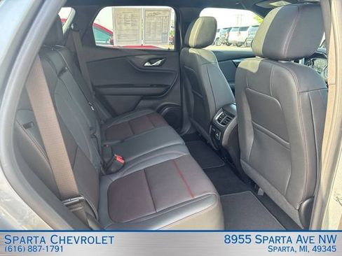 Used 2025 Chevrolet Blazer RS w/ Driver Confidence II Package AWD/4WD image 28