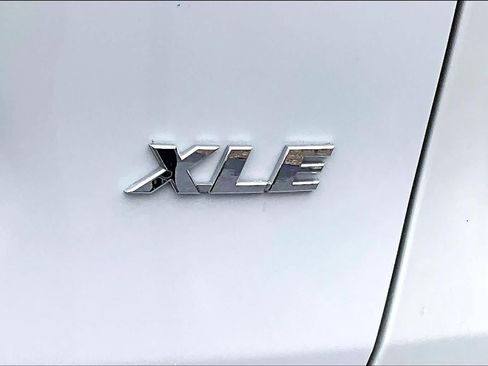 Certified 2022 Toyota RAV4 XLE Premium FWD image 10