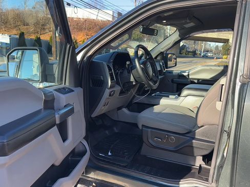 Used 2018 Ford F150 XLT w/ Equipment Group 302A Luxury image 23