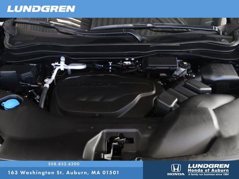 Used 2025 Honda Ridgeline Sport image 30