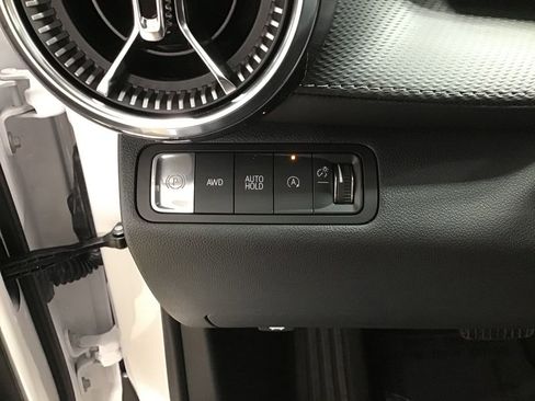 New 2026 Chevrolet Equinox LT image 26