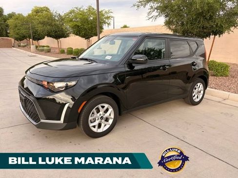 Used 2025 Kia Soul LX w/ LX Technology Package FWD image 1