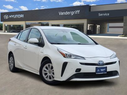 Used 2022 Toyota Prius LE