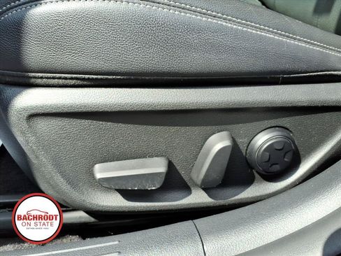 Used 2023 Genesis G70 2.0T AWD/4WD image 24