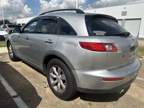 Used 2005 INFINITI FX35 AWD image 9
