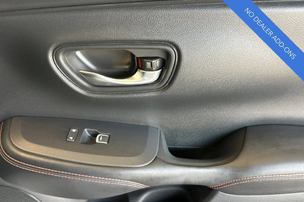Certified 2025 Honda HR-V Sport image 19