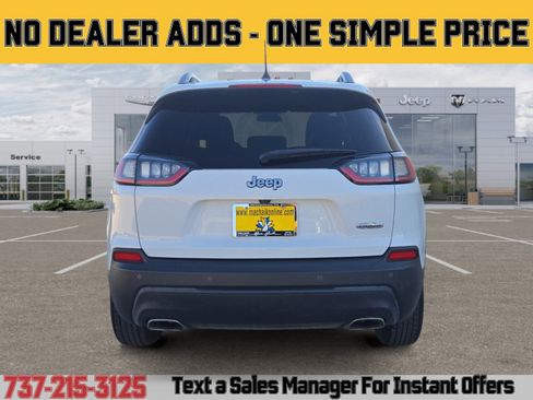 Used 2019 Jeep Cherokee Latitude Plus image 4