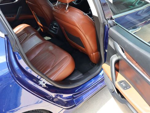 Used 2015 Maserati Ghibli RWD image 26