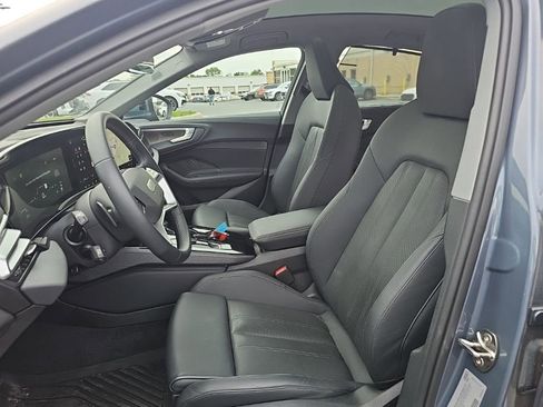 Used 2025 Audi A5 2.0T Premium w/ Premium Plus AWD/4WD image 3