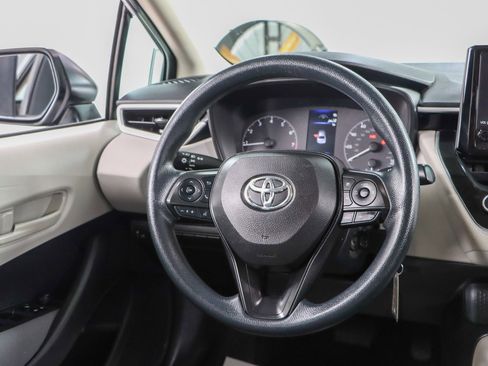 Used 2023 Toyota Corolla LE FWD image 12