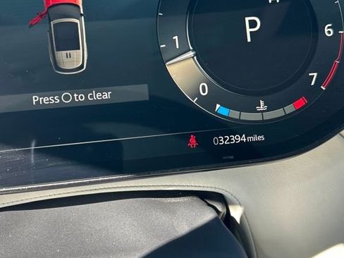 Used 2023 Land Rover Range Rover SE AWD/4WD image 10