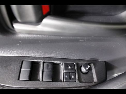 Used 2022 Toyota Corolla LE FWD image 14