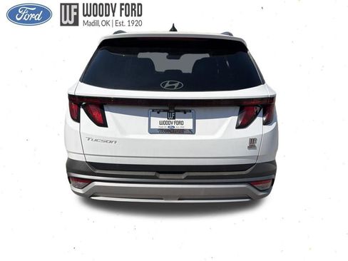 Used 2026 Hyundai Tucson SEL FWD image 3