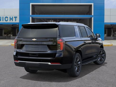 New 2026 Chevrolet Suburban LS AWD/4WD image 4