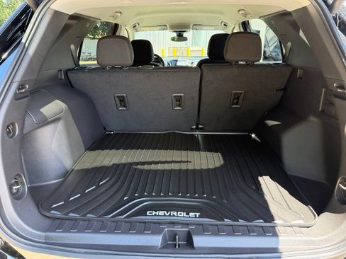 Used 2024 Chevrolet Equinox LT FWD image 34