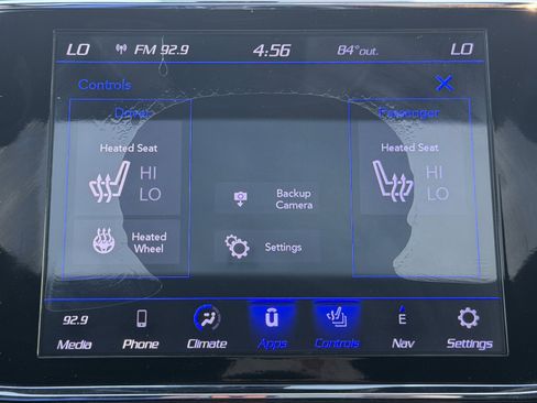 Used 2020 Jeep Grand Cherokee Altitude image 47