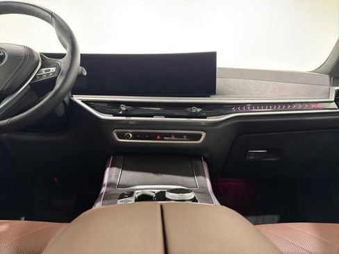 Certified 2024 BMW X5 xDrive40i w/ Premium Package image 35