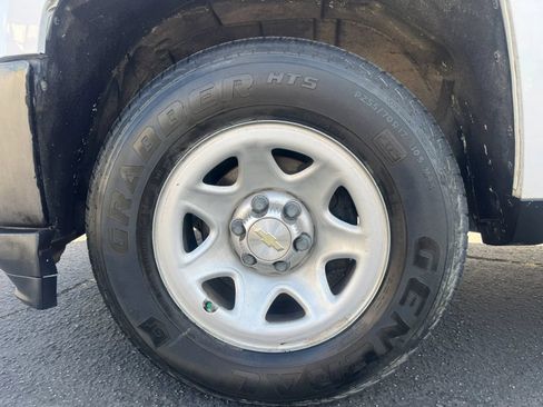 Used 2018 Chevrolet Silverado 1500 W/T w/ WT Convenience Package RWD image 18