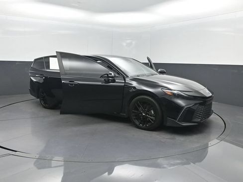 Used 2025 Toyota Camry SE w/ Multimedia Upgrade Package FWD image 38