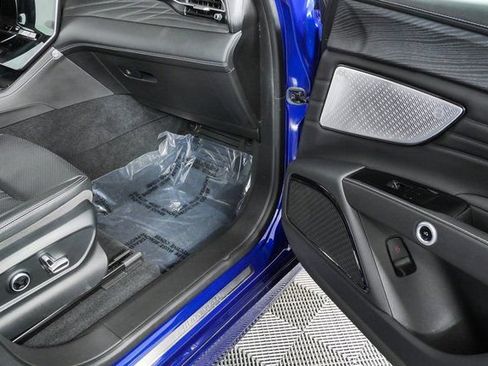 Used 2023 Maserati Grecale GT AWD/4WD image 27