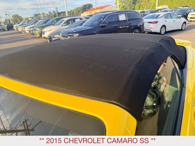 Used 2015 Chevrolet Camaro SS RWD image 10
