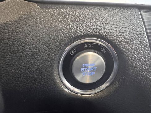 Used 2018 Genesis G80 3.3T Sport image 28