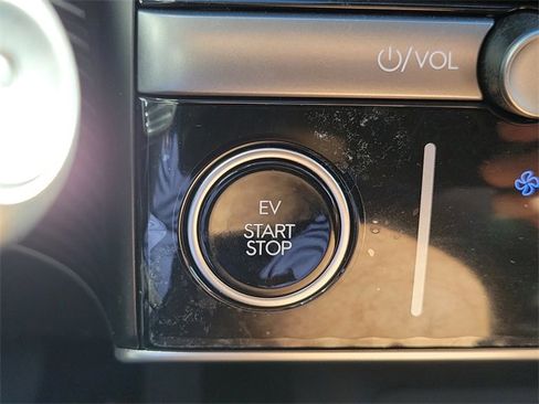 New 2026 Hyundai Ioniq 5 SE image 9