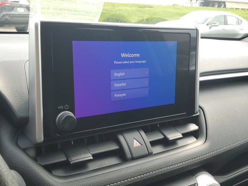Certified 2024 Toyota RAV4 LE AWD/4WD image 22