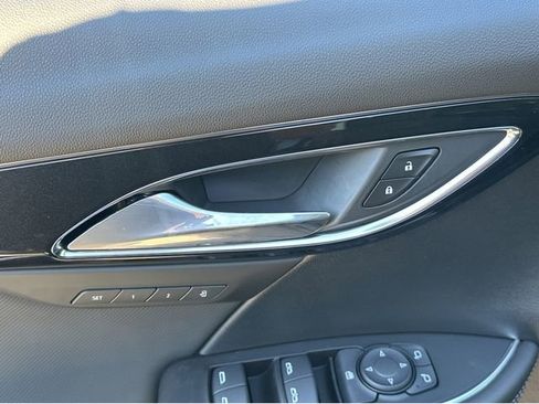 New 2025 Buick Envision Preferred image 29