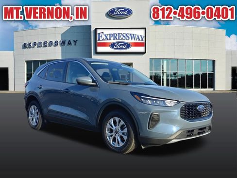 Used 2023 Ford Escape Active w/ Tech Pack #2 AWD/4WD image 5