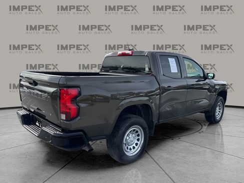 Used 2023 Chevrolet Colorado W/T image 5