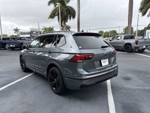 Used 2023 Volkswagen Tiguan SE R-Line FWD image 6