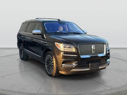Used 2021 Lincoln Navigator Black Label w/ Cargo Convenience Package