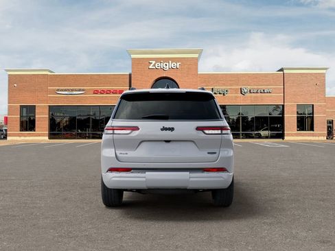 New 2026 Jeep Grand Cherokee L Summit image 7