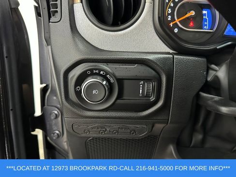 Used 2024 Jeep Wrangler Unlimited Sport AWD/4WD image 10