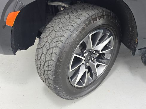 Used 2022 Chevrolet Tahoe Z71 w/ Luxury Package image 34