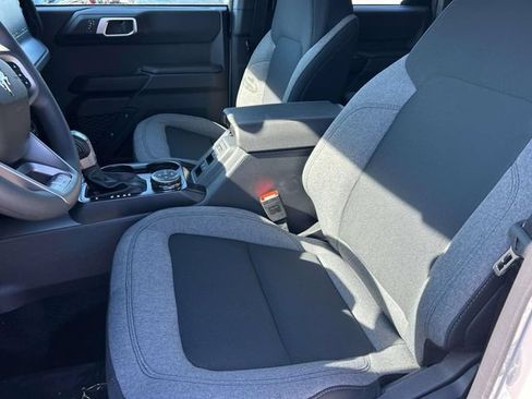 New 2026 Ford Bronco 4-Door w/ Sasquatch Package AWD/4WD image 22