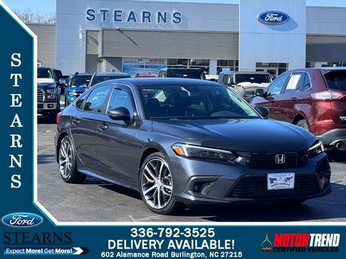 Used 2024 Honda Civic Touring image 1