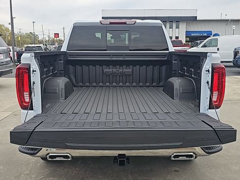 New 2026 GMC Sierra 1500 SLT w/ SLT Premium Plus Package AWD/4WD image 6
