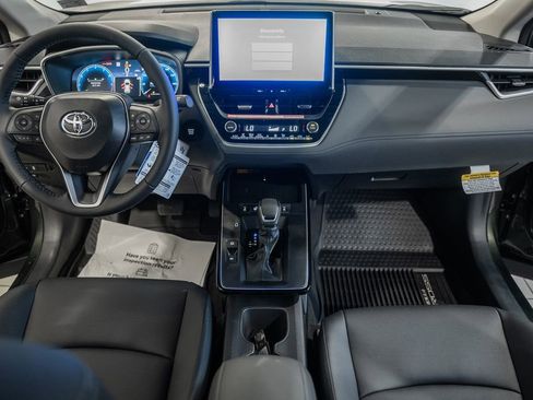 New 2026 Toyota Corolla Cross XLE image 19