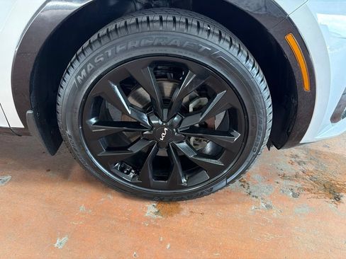 Used 2022 Kia Sorento SX FWD image 10