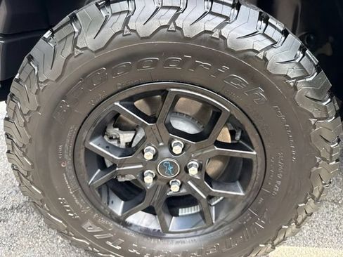 Used 2024 Jeep Wrangler Unlimited AWD/4WD image 9