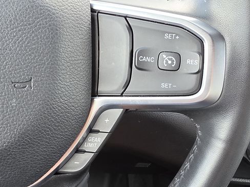 Used 2024 RAM 1500 Big Horn AWD/4WD image 17