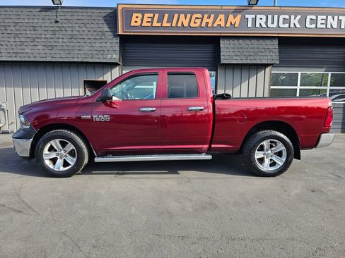 Used 2017 RAM 1500 ST w/ SXT Appearance Group AWD/4WD image 2