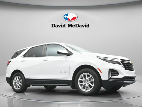 Used 2024 Chevrolet Equinox LT w/ LPO, Floor Liner Package FWD image 27