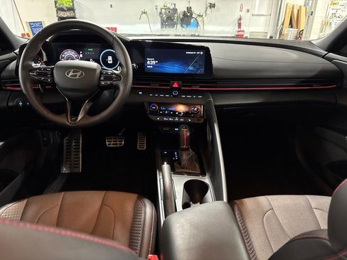 Certified 2025 Hyundai Elantra N Line FWD image 11